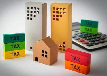 「税金」持ち家を人に貸して家賃収入にすると確定申告が必要です