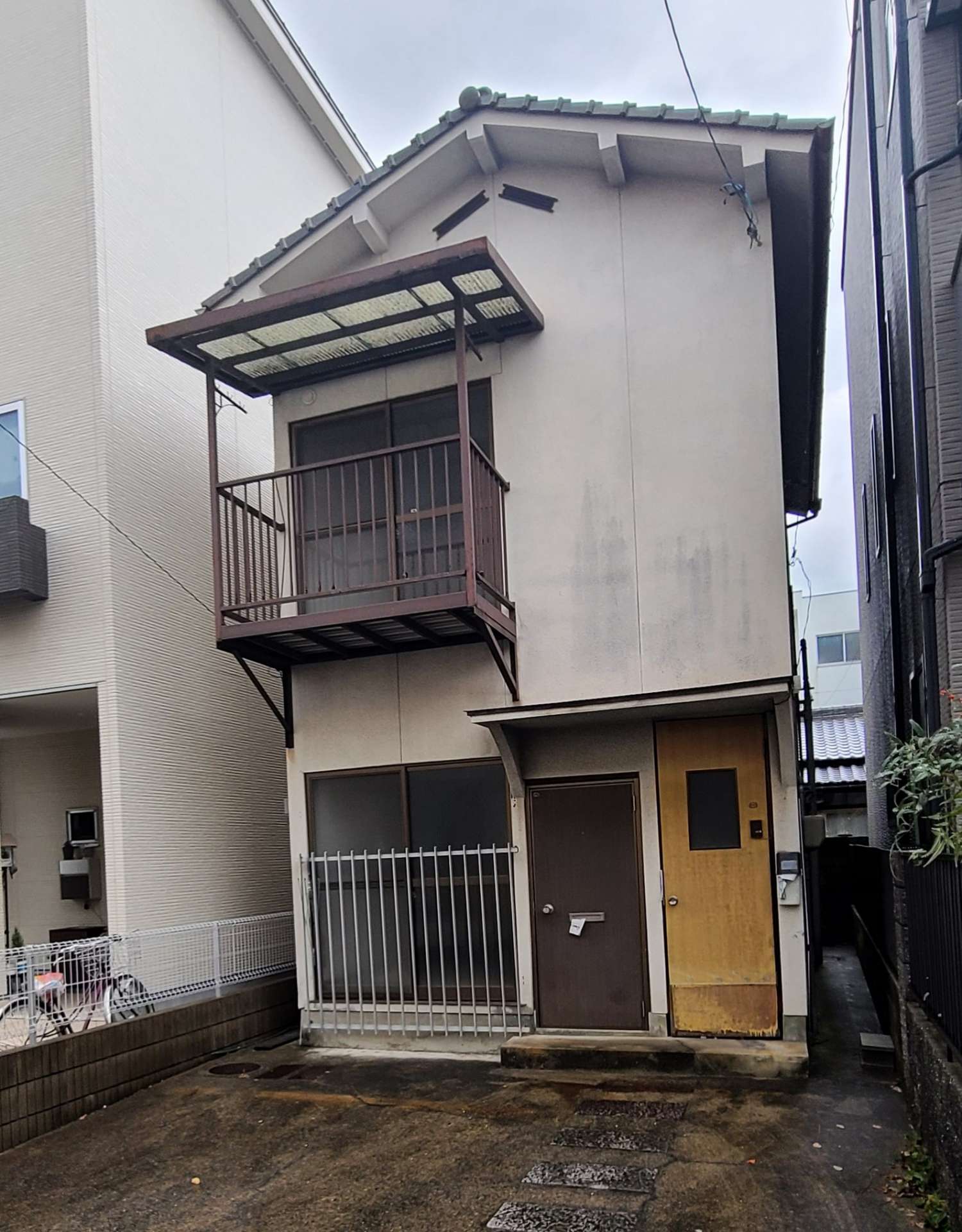 広島市中区吉島東で古家付き土地の不動産買取りと新築戸建の建築工事
